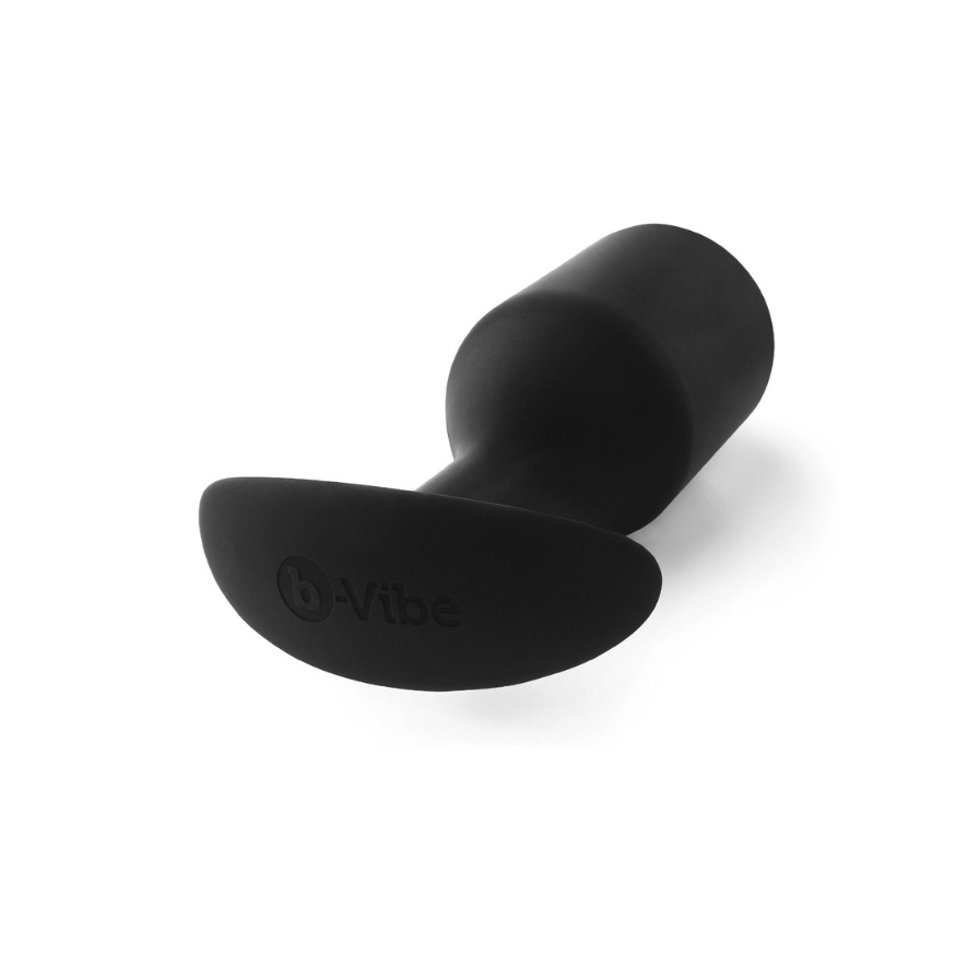b-Vibe Snug Plug 6 – Schwerer Analplug für extremes Fullness-Feeling
